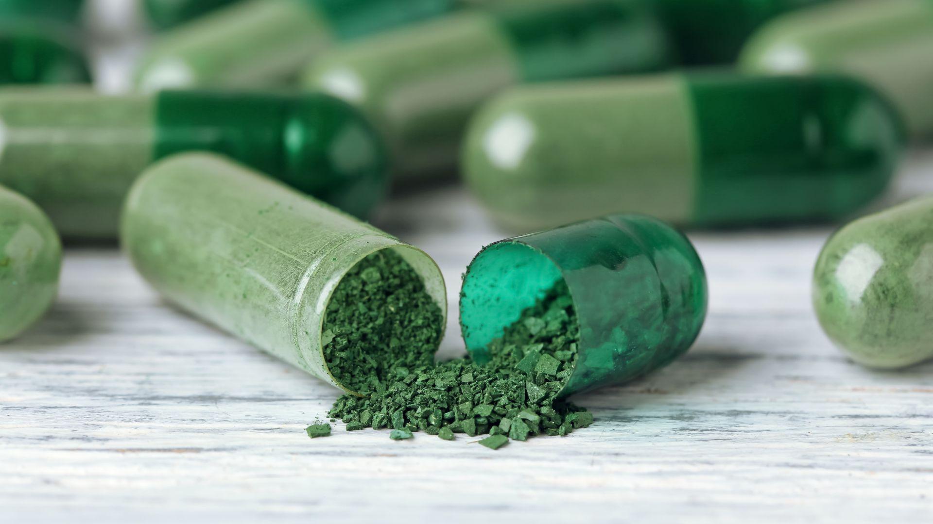 Les Bienfaits De La Spiruline Sur Les Cheveux Le Mag Naturavignon